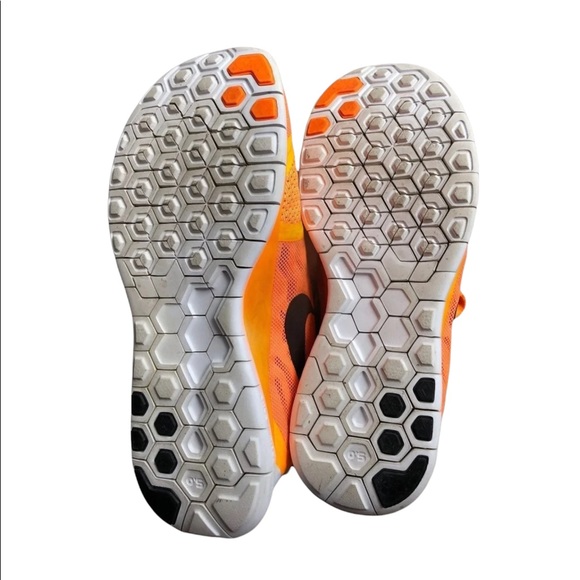 Nike Free 5.0 Running Shoe - Picture 5 of 9